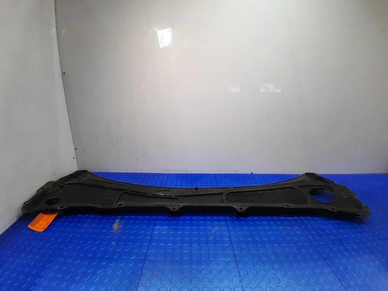 2017-2025 Volvo V90 S90 Cowl Panel Cover Grille Air Inlet Genuine OEM 32244451