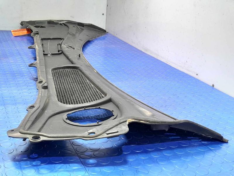 2017-2025 Volvo V90 S90 Cowl Panel Cover Grille Air Inlet Genuine OEM 32244451