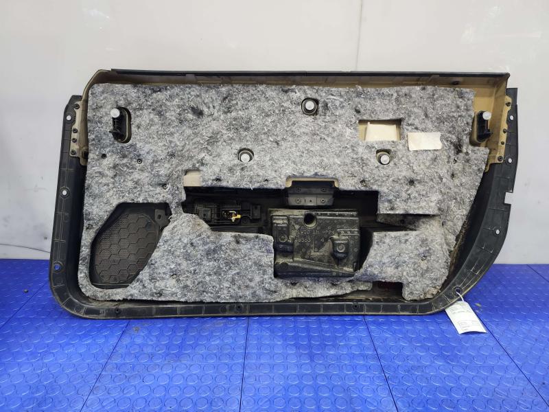2010 Dodge Challenger Front Door Trim Panel