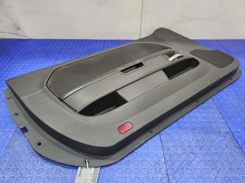 2010 Dodge Challenger Front Door Trim Panel
