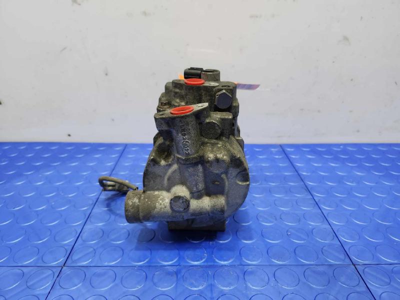 2010-2012 Subaru Legacy Outback 2.5L AC Compressor Assembly OEM 73111AJ00A
