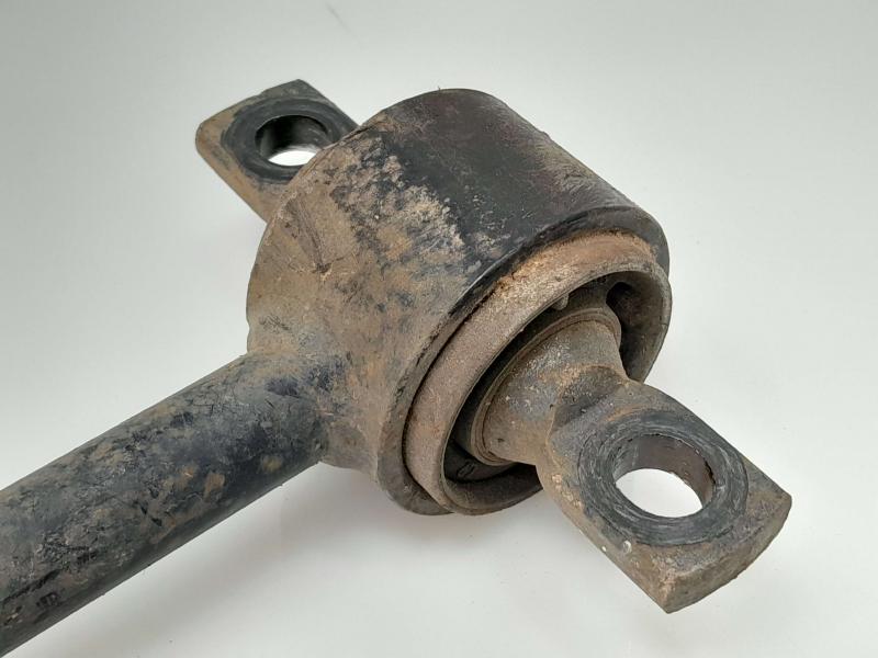 2007 Ford Expedition Lower Control Arm Rr