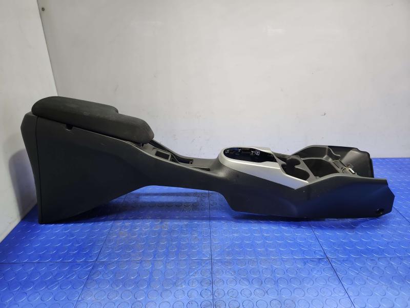 2016 Honda Fit Front Console