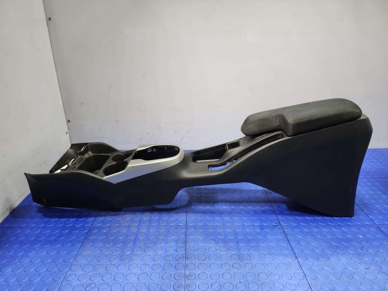 2016 Honda Fit Front Console