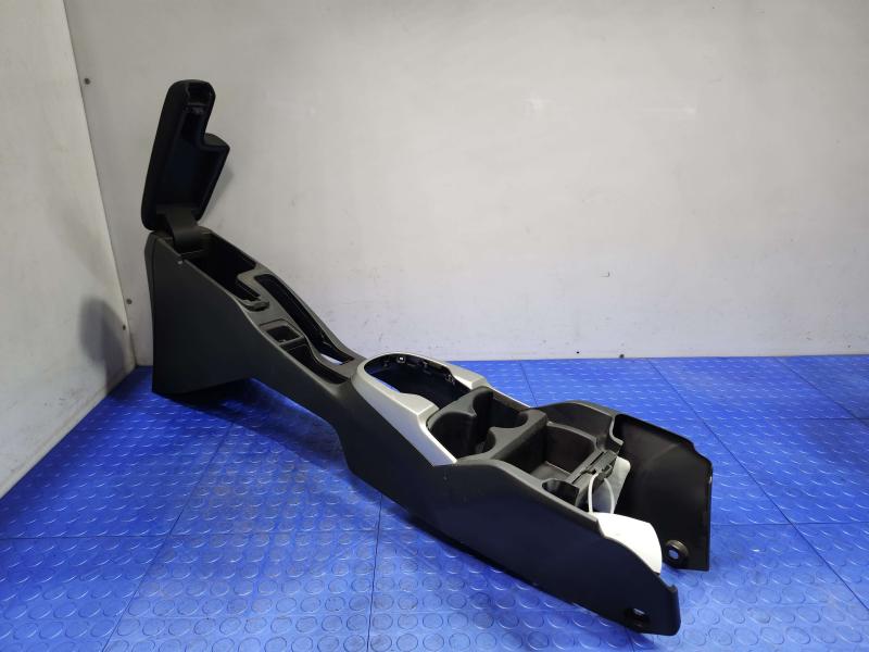 2016 Honda Fit Front Console