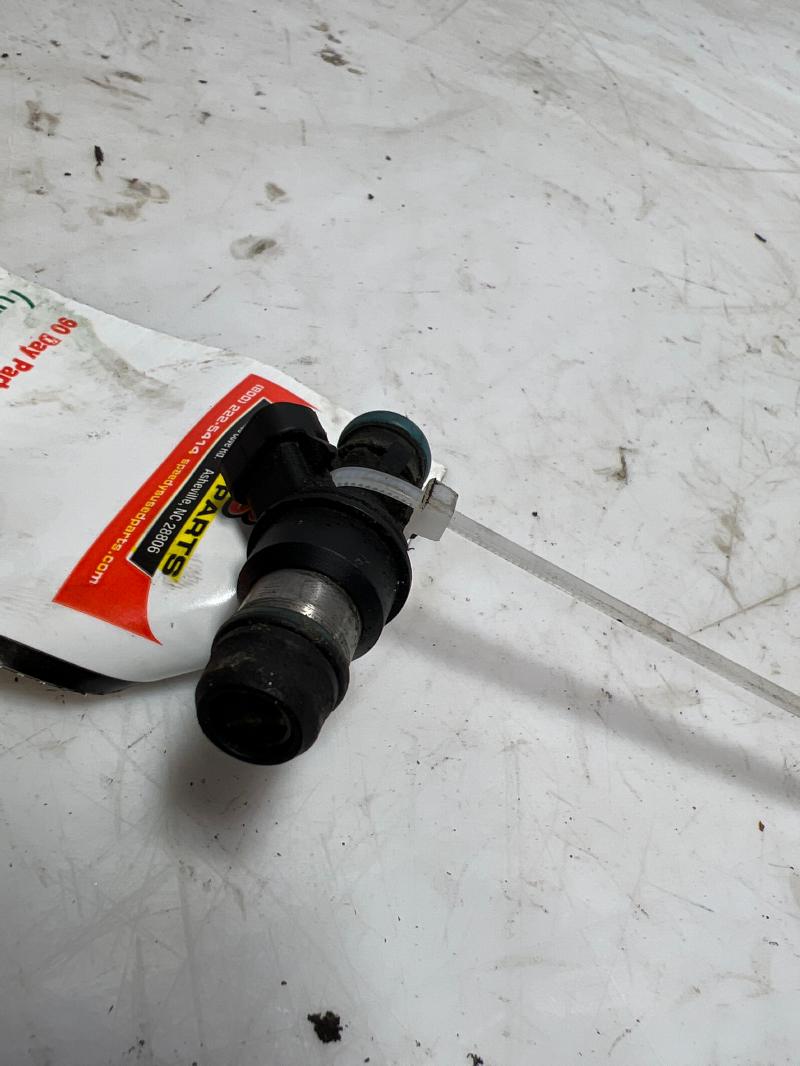 2000 GMC Sierra 1500 Misc Fuel Injection Parts