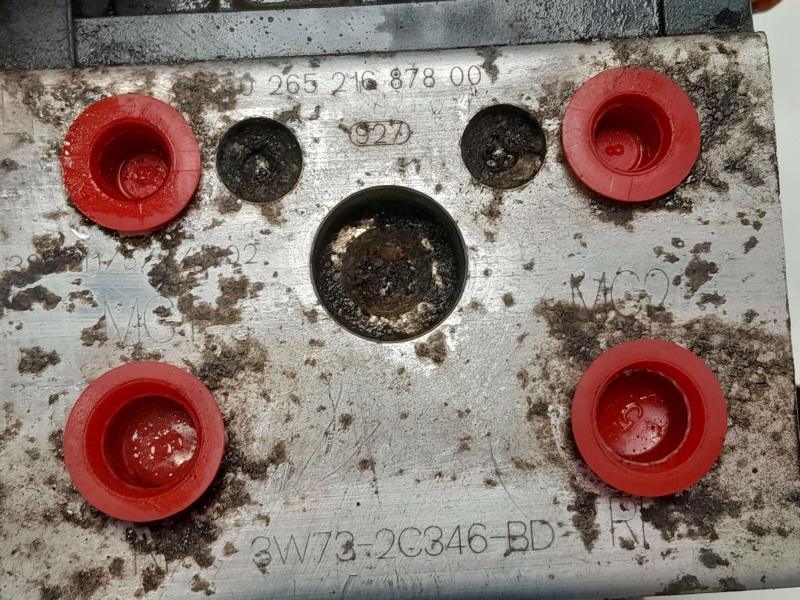 2004 Ford Crown Victoria Anti-Lock Brake Parts