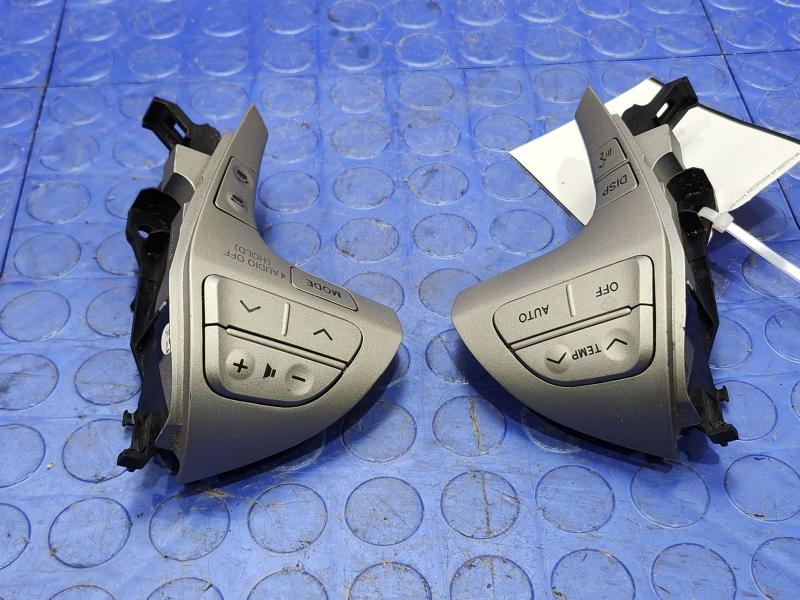 2011 Toyota Camry Combination Switch