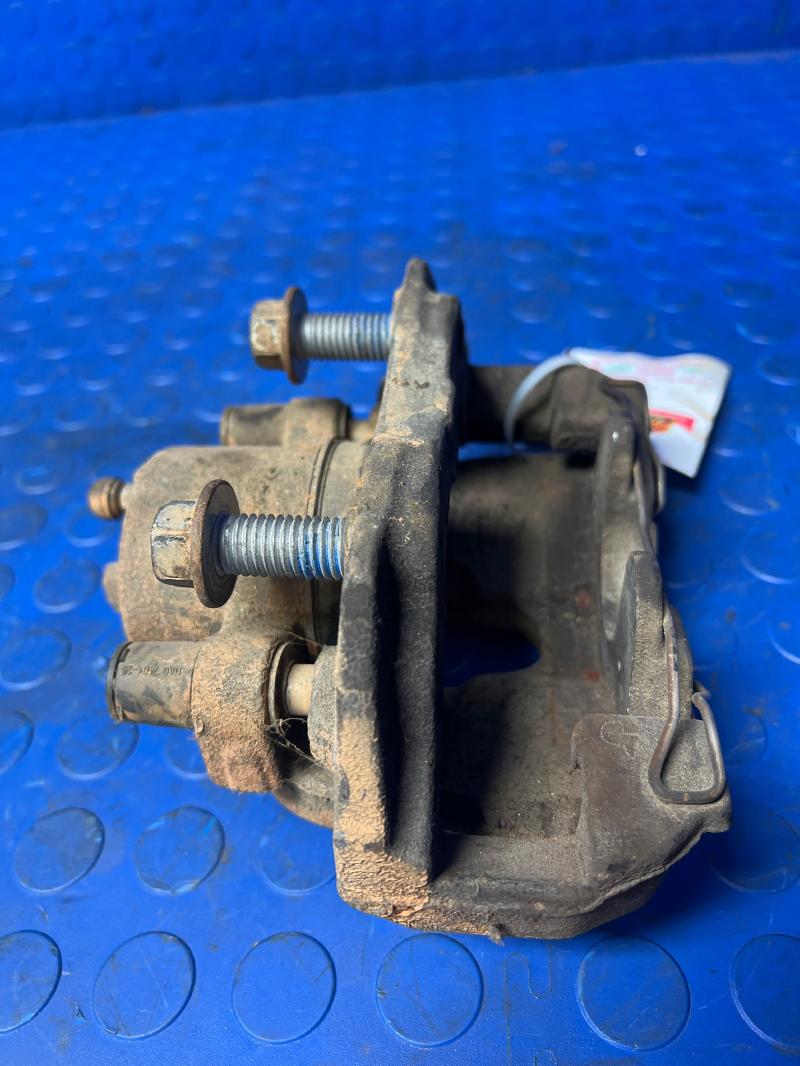 2015 Ford Focus Caliper