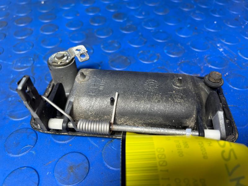 1995 Chevrolet Suburban Outside Door Handle