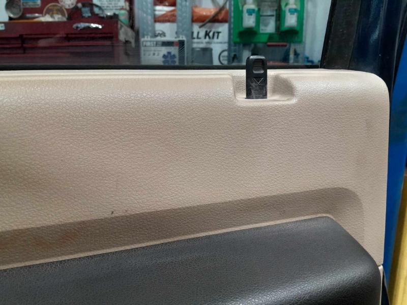 2008 Ford F-250 Super Duty Front Door Trim Panel