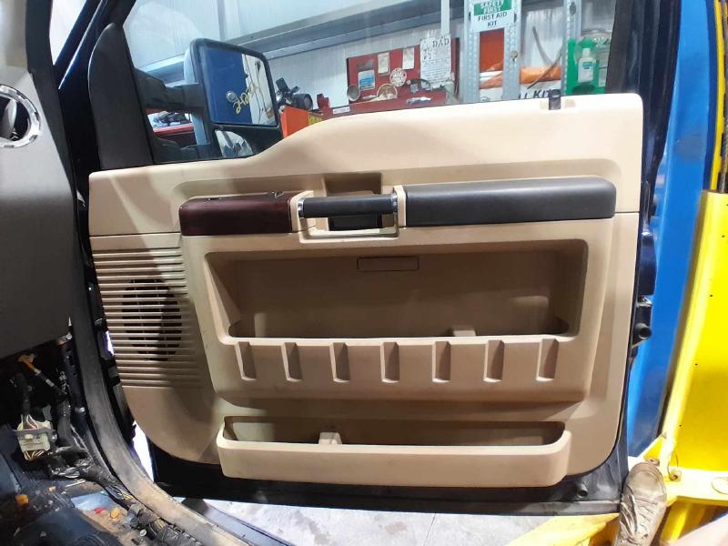 2008 Ford F-250 Super Duty Front Door Trim Panel