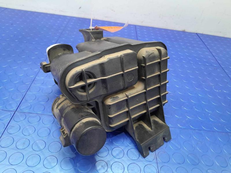 2021 Chrysler Voyager Evaporator Canister