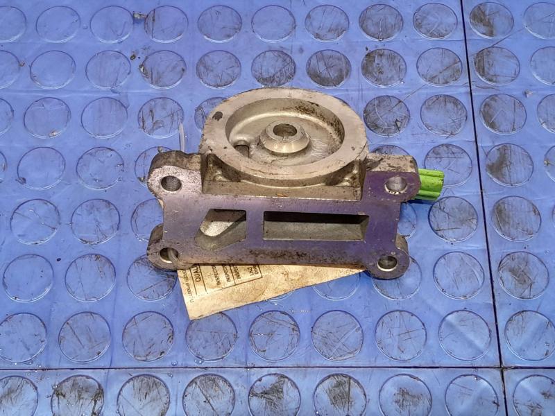 2018 Ford Focus Oil Filter Housing