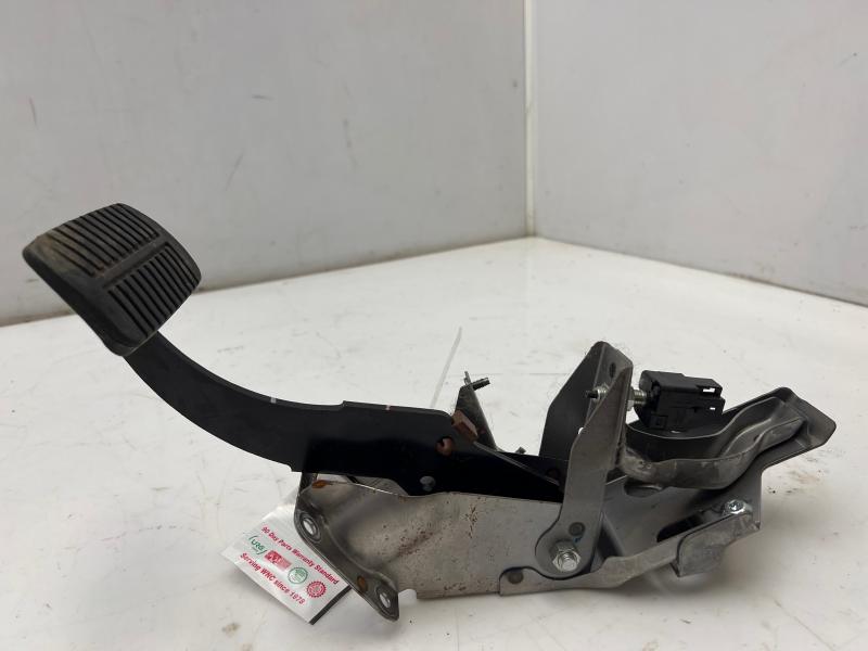 2009 - 2013 Subaru Forester Brake Pedal Assembly OEM 36012SC050