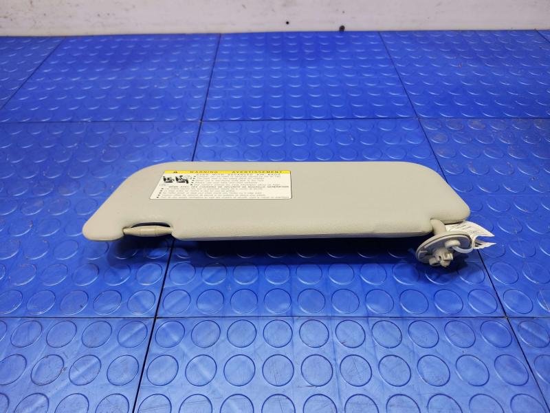 2015 Toyota Prius Sun Visor