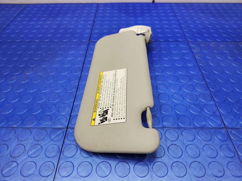 2015 Toyota Prius Sun Visor