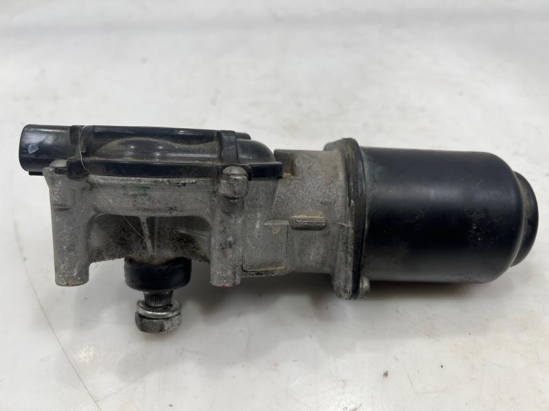 2009 Honda CR-V Pilot Windshield Wiper Motor - Front OEM 76505SWAA02