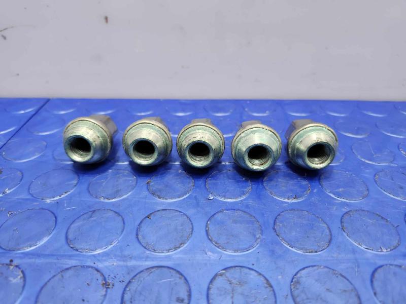 2023 Chevrolet Bolt EUV Lug Nuts