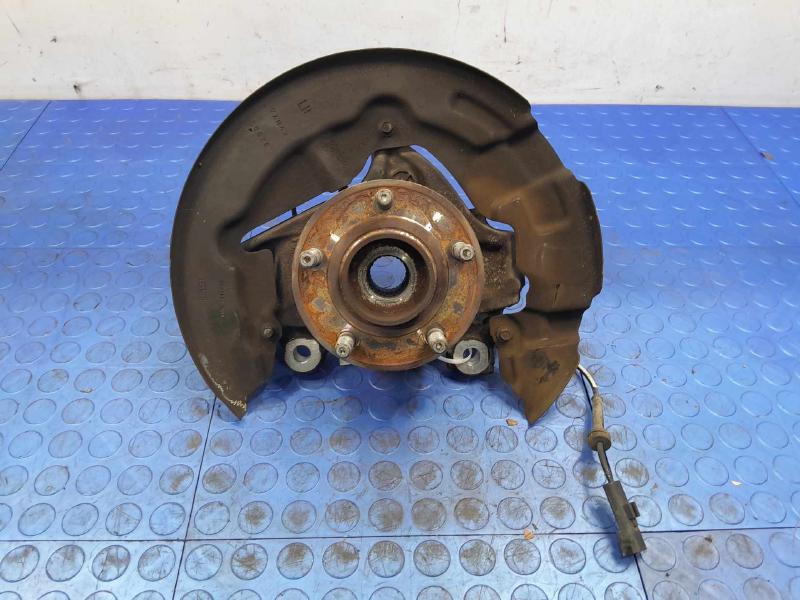 2013 Ford Fusion Spindle Knuckle Front
