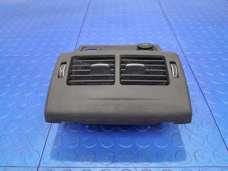 2017-2019 Jaguar XE Center Console Rear Trim Air Vents Black OEM T2H3376AAP
