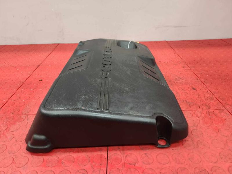 2013 Chevrolet Malibu Engine Cover