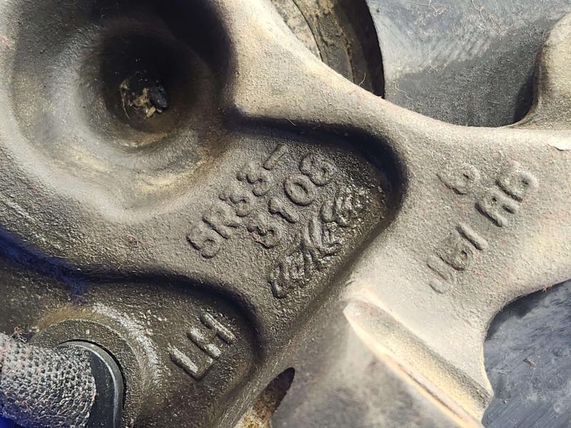 2006 Ford Mustang Spindle Knuckle Front