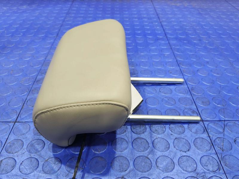 2015 Jeep Grand Cherokee Headrest