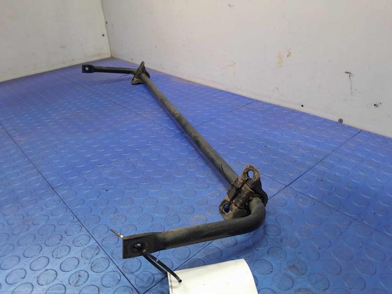 2015-2017 Chrysler 200 Rear Stabilizer Bar Swaybar Genuine OEM 68161271AB