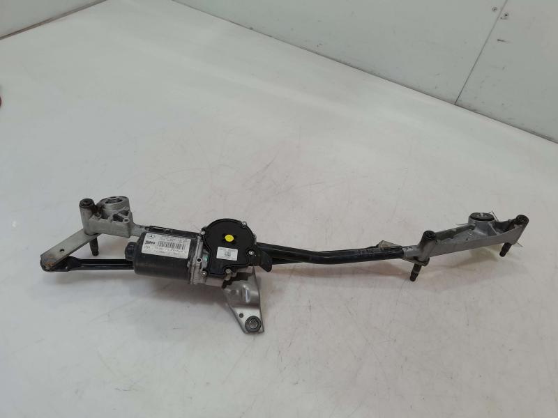 2014 Mercedes CLA-Class Wiper Motor Front