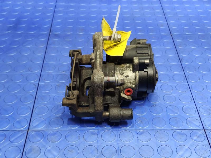 2020 Ford Escape Caliper