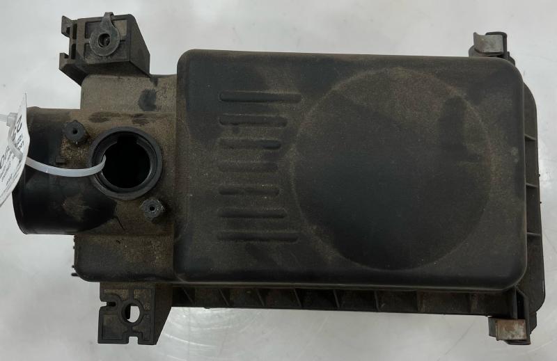 2003 - 2008 Toyota Corolla 1.8L Air Cleaner Box Assembly OEM 177010D050 177050D050