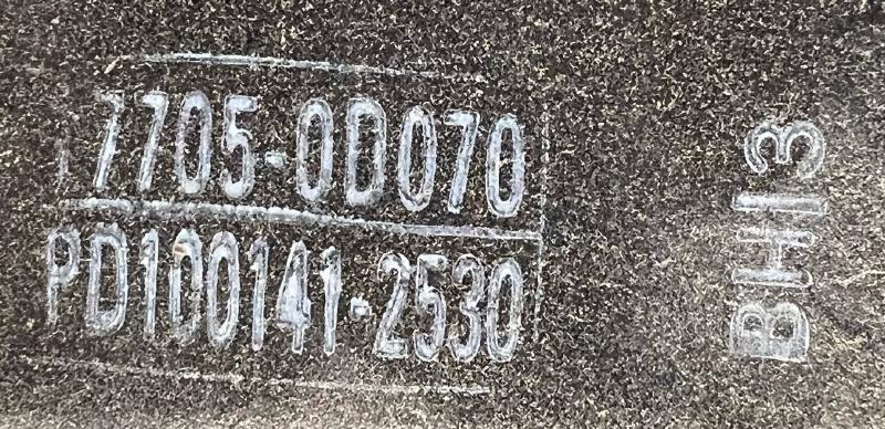 2003 - 2008 Toyota Corolla 1.8L Air Cleaner Box Assembly OEM 177010D050 177050D050