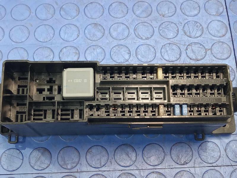 2013 Ford Focus Cabin Fuse Box