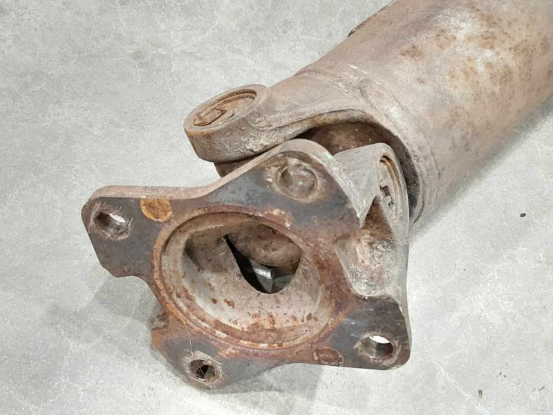 2011 Ford F-250 Super Duty Rear Drive Shaft