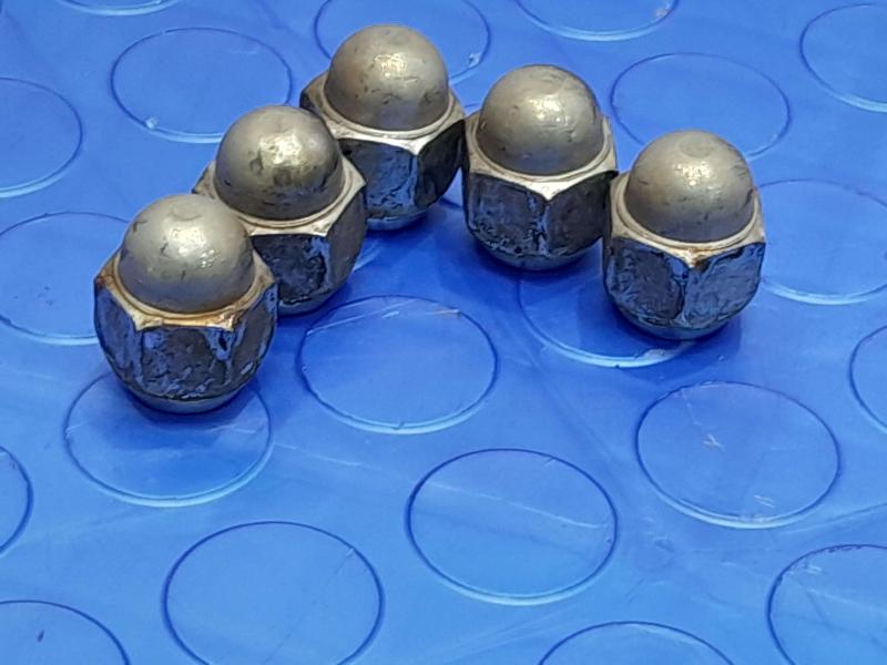 2016 Subaru Legacy Lug Nuts