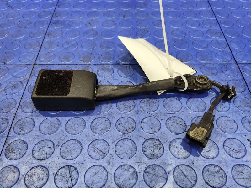 2016 Cadillac ATS Front Seat Belt