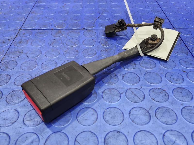 2016 Cadillac ATS Front Seat Belt