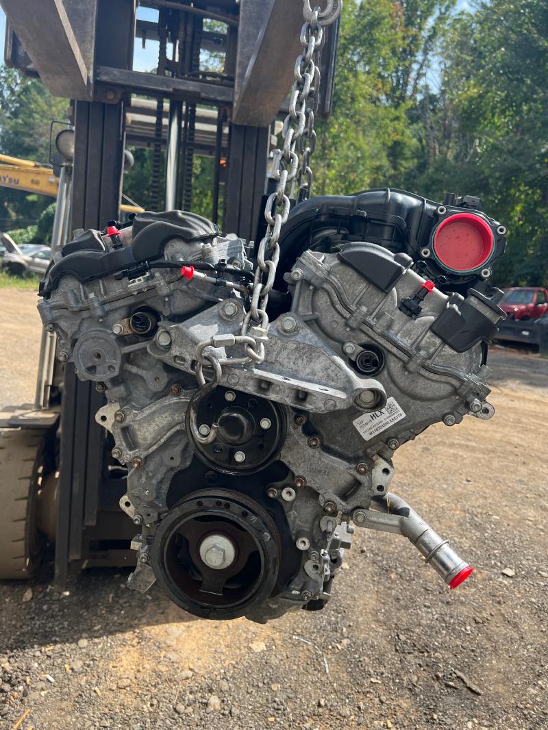 2019 GMC Acadia Engine Assembly/Motor