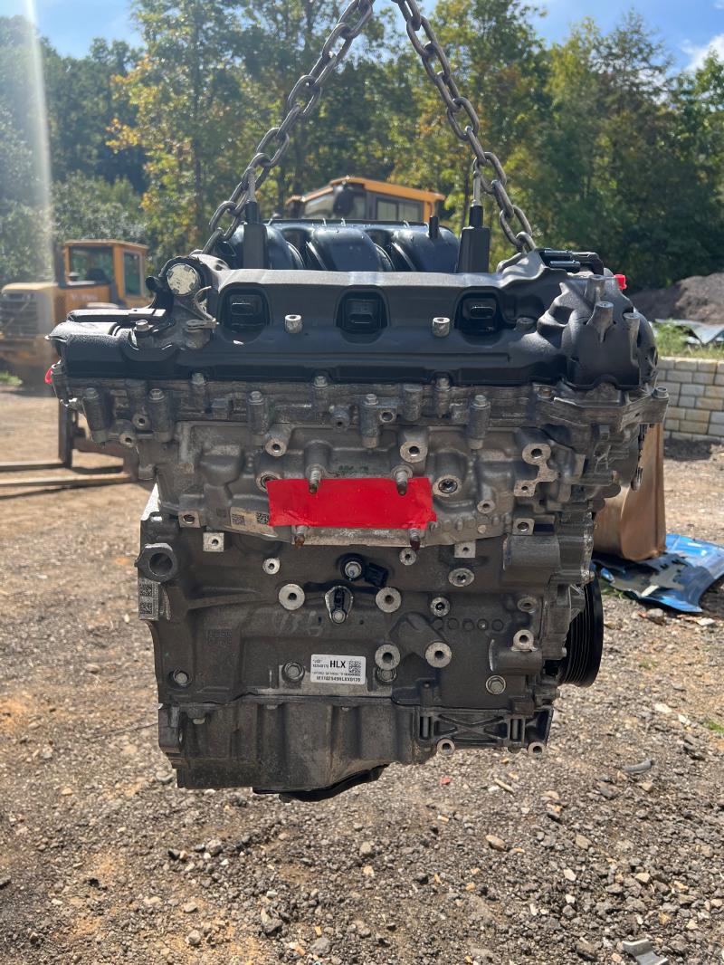 2019 GMC Acadia Engine Assembly/Motor