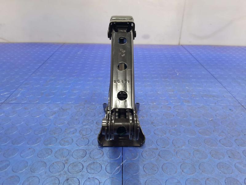 2012-2015 Volkswagen Beetle Spare Tire Tools Jack Kit Assembly OEM 5C0011031B