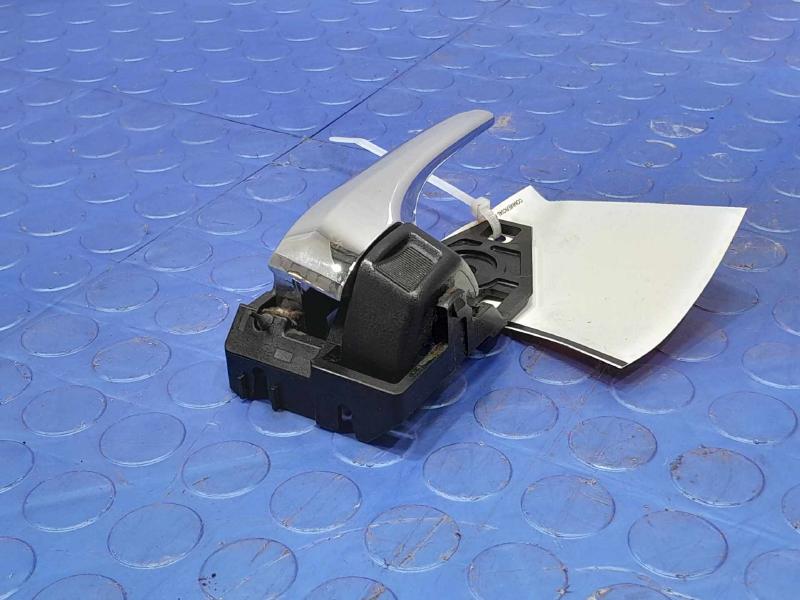 2014 Toyota RAV4 Inside Door Handle