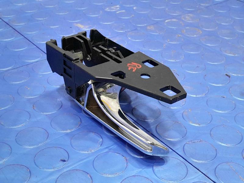 2014 Toyota RAV4 Inside Door Handle