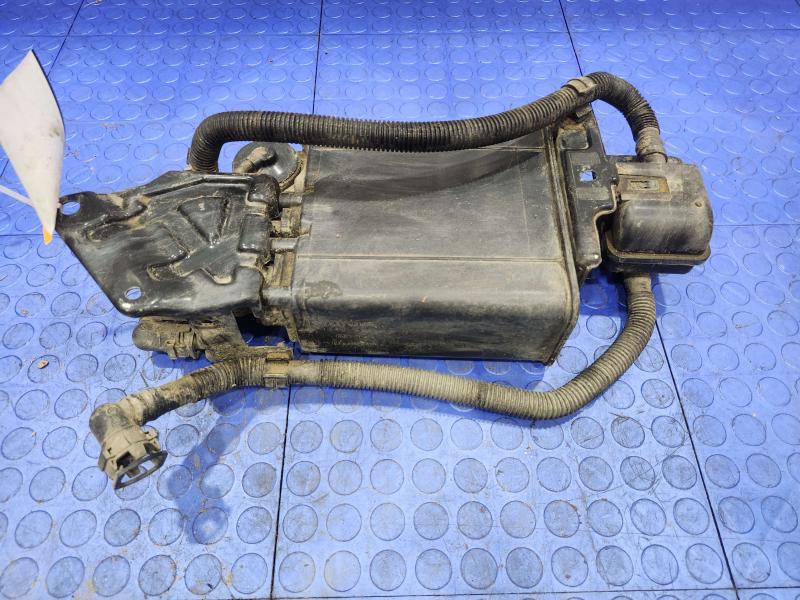2011 Toyota Corolla Evaporator Canister