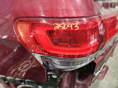 2014 Jeep Grand Cherokee Tail Light Assembly