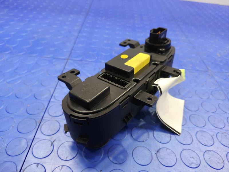 2016 Kia Forte Heater A/C Control