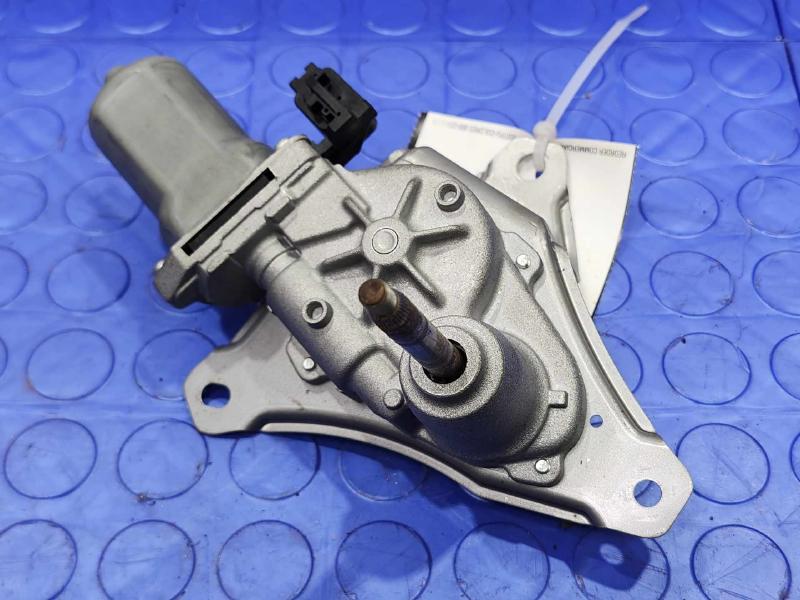 2014-2015 Mitsubishi Mirage Rear Back Glass Wiper Motor OEM 8253A105