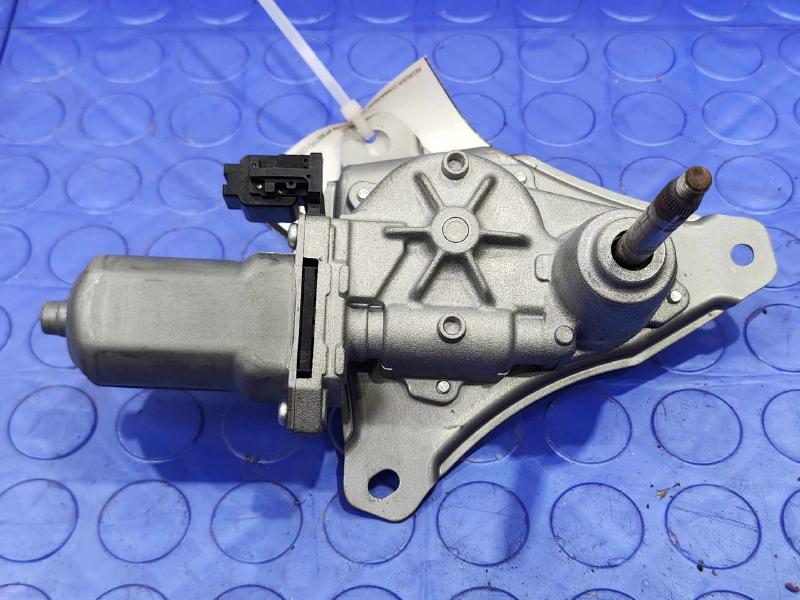 2014-2015 Mitsubishi Mirage Rear Back Glass Wiper Motor OEM 8253A105