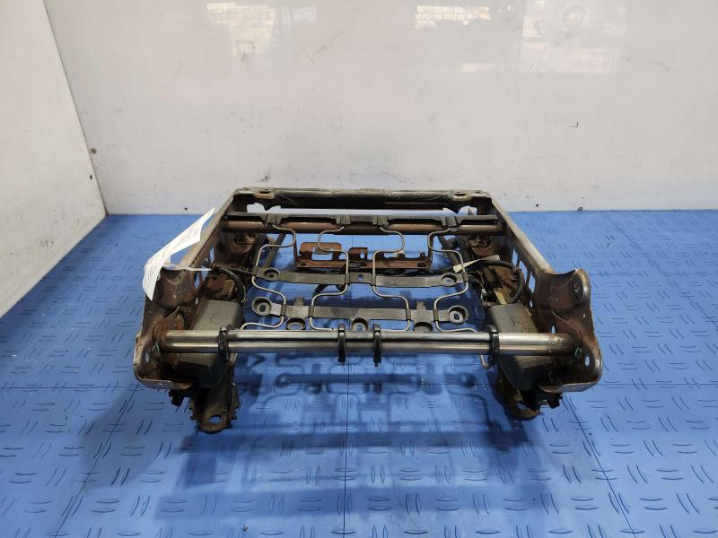 2013 Toyota Camry Seat Track