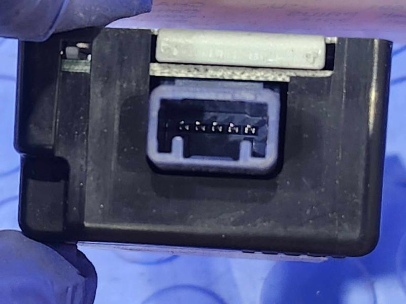2010-2015 Toyota Prius 1.8L Smart Door Lock Receiver Module OEM 89740-47050